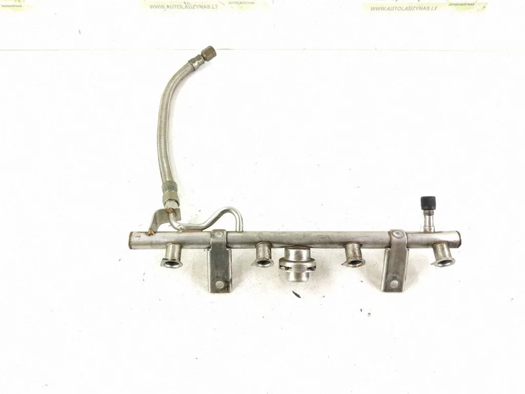 Fuel main line pipe