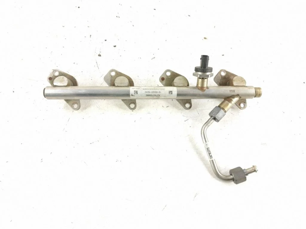 Fuel main line pipe