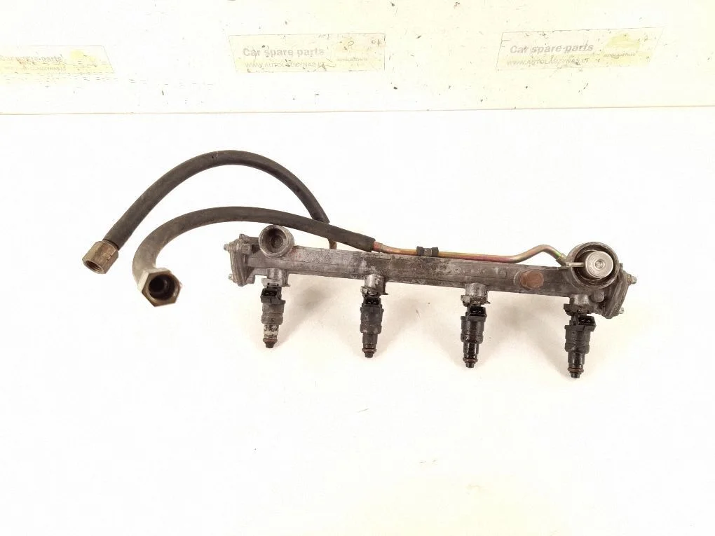 Fuel injector