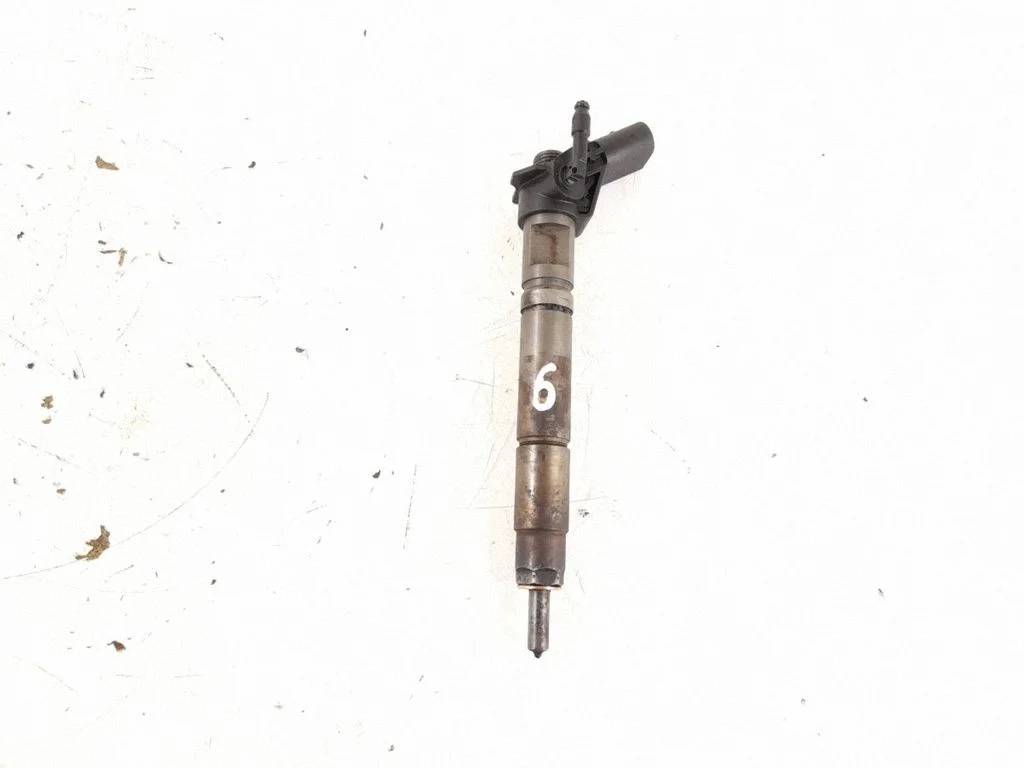 Fuel injector