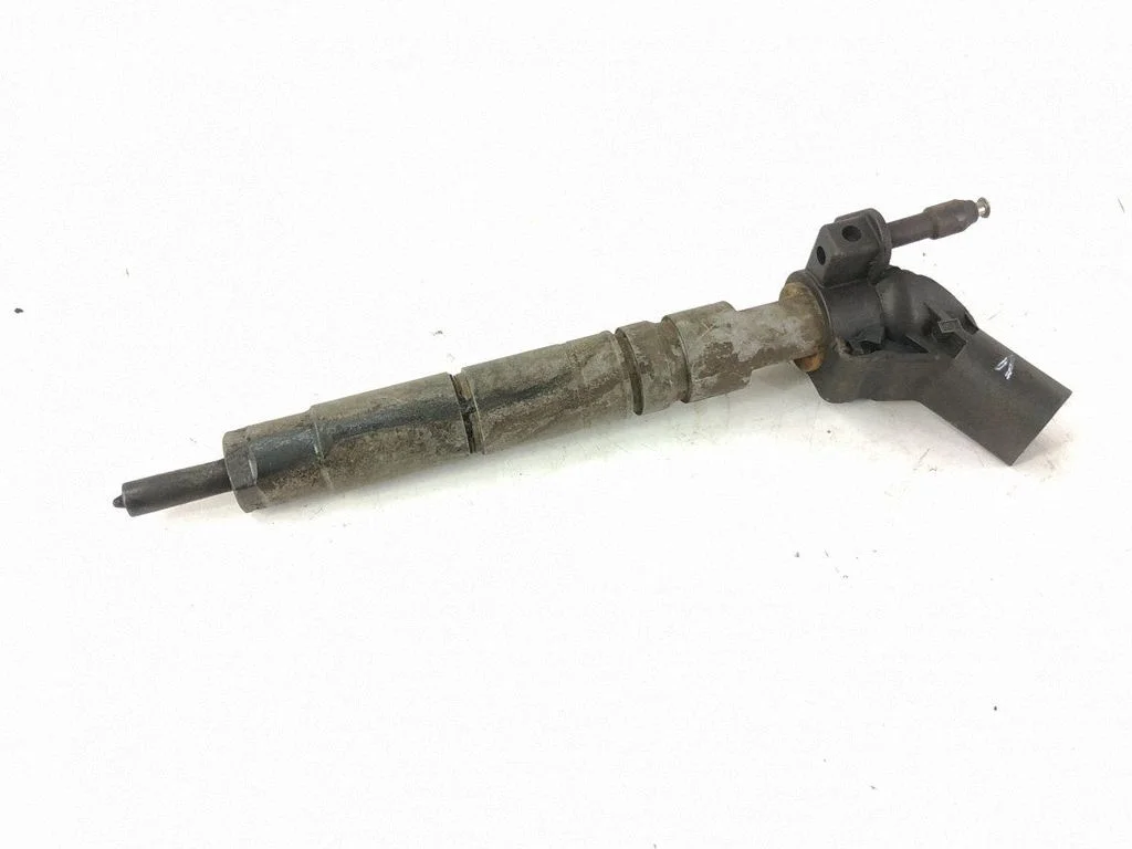Fuel injector