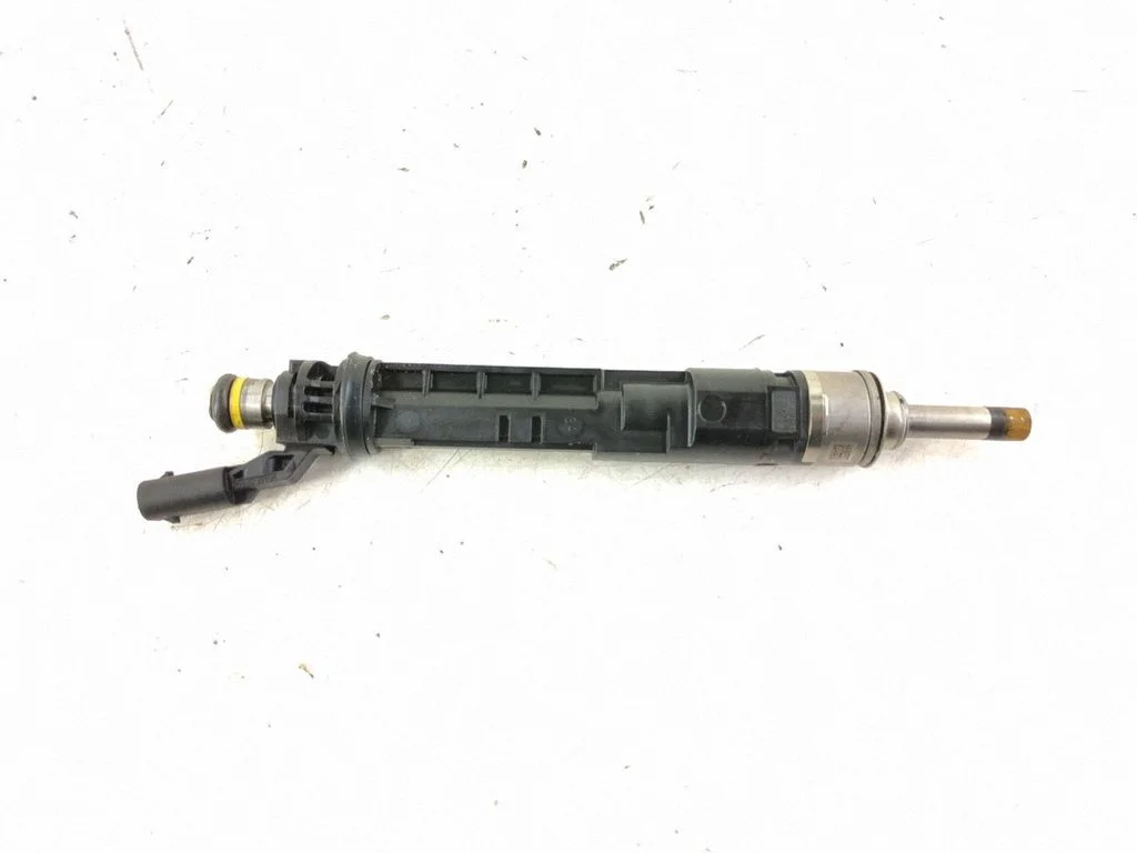 Fuel injector