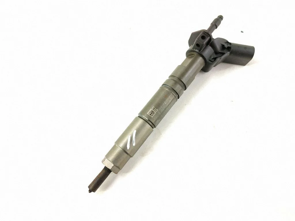 Fuel injector