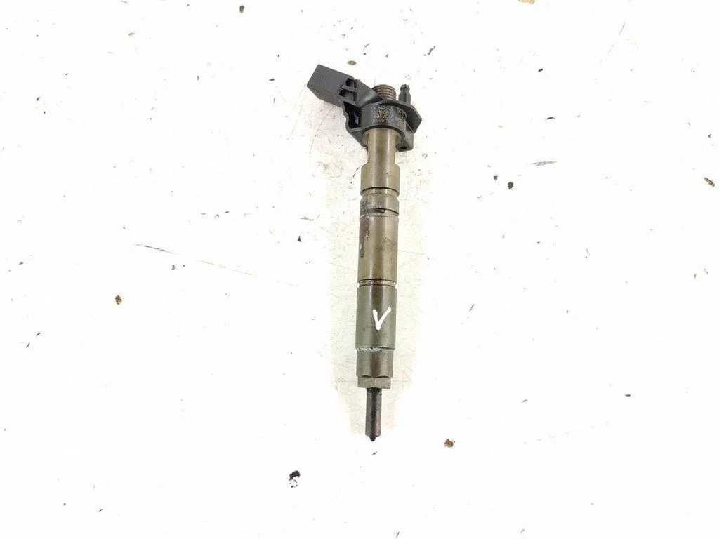 Fuel injector