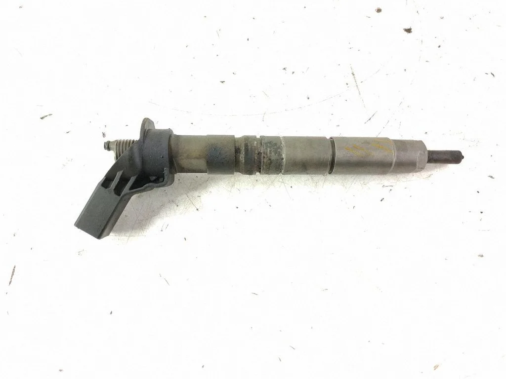 Fuel injector