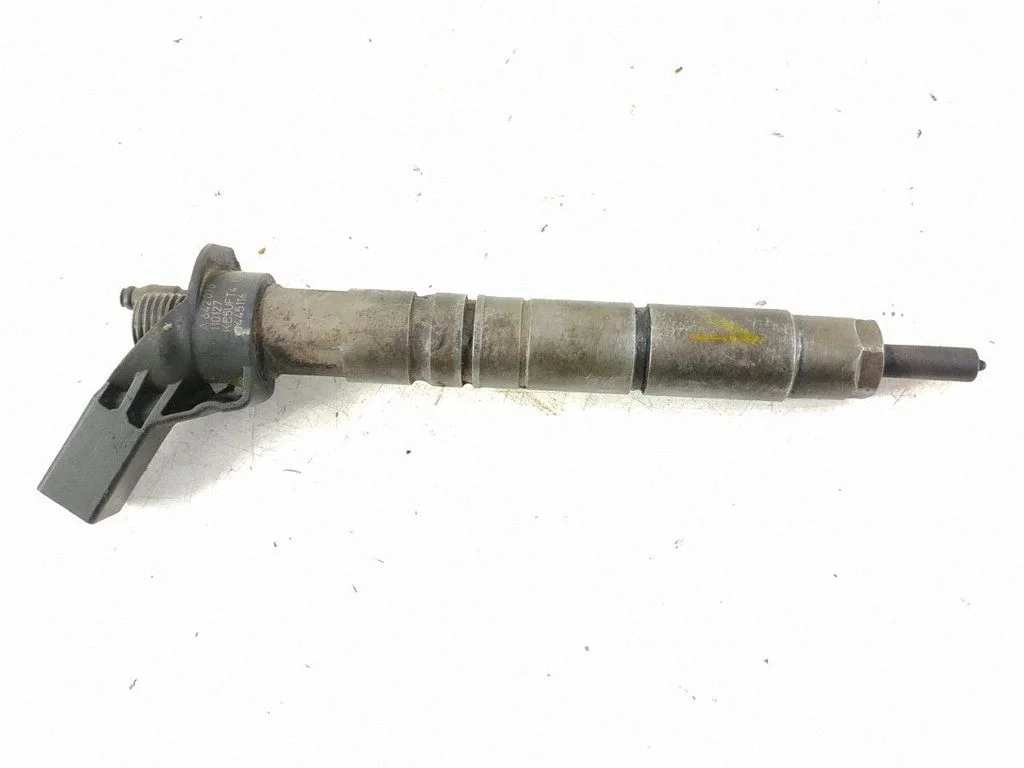 Fuel injector