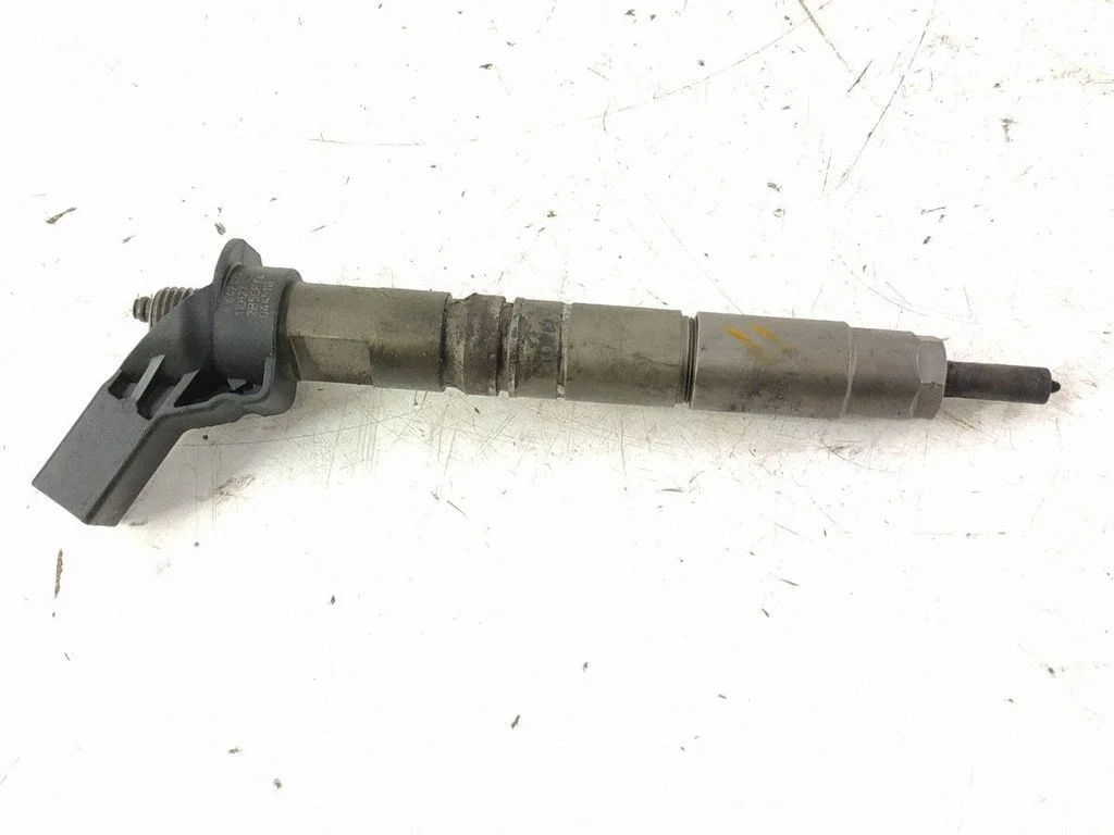 Fuel injector
