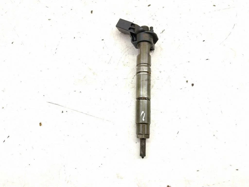 Fuel injector