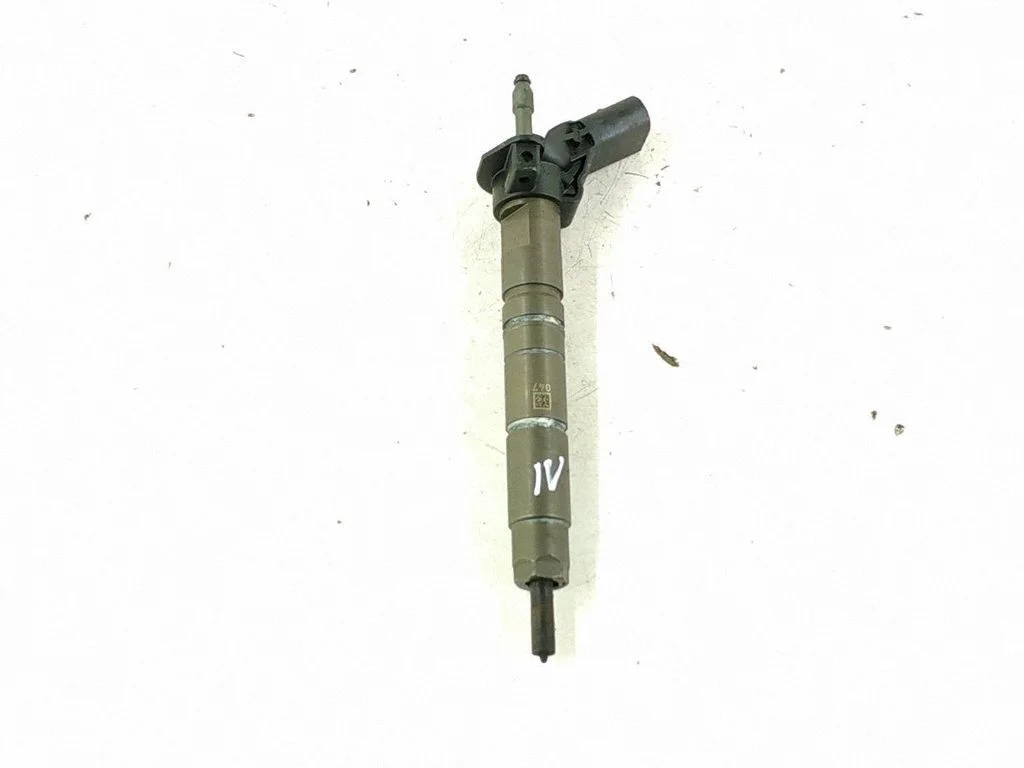 Fuel injector