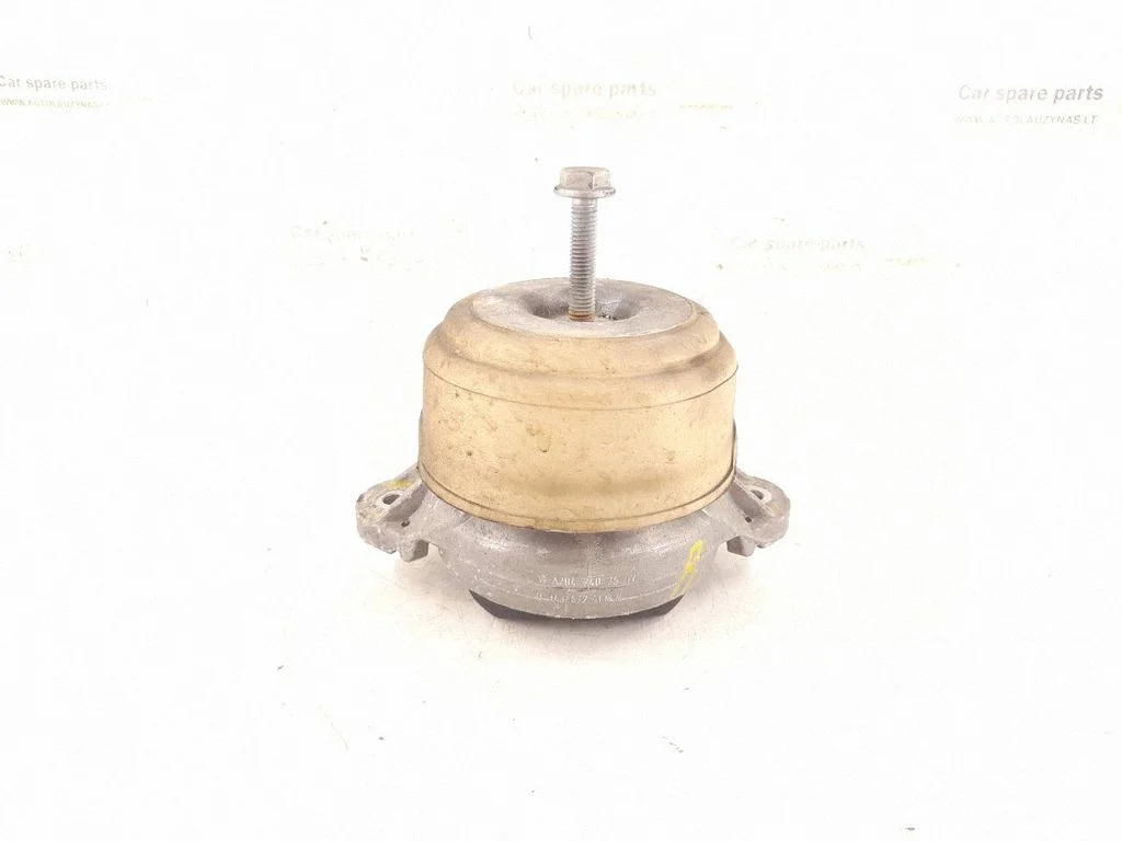 Engine mount bracket – left