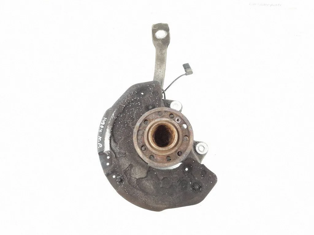 Front wheel hub – front left