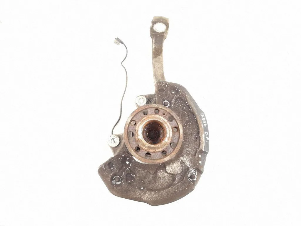 Front wheel hub – front right