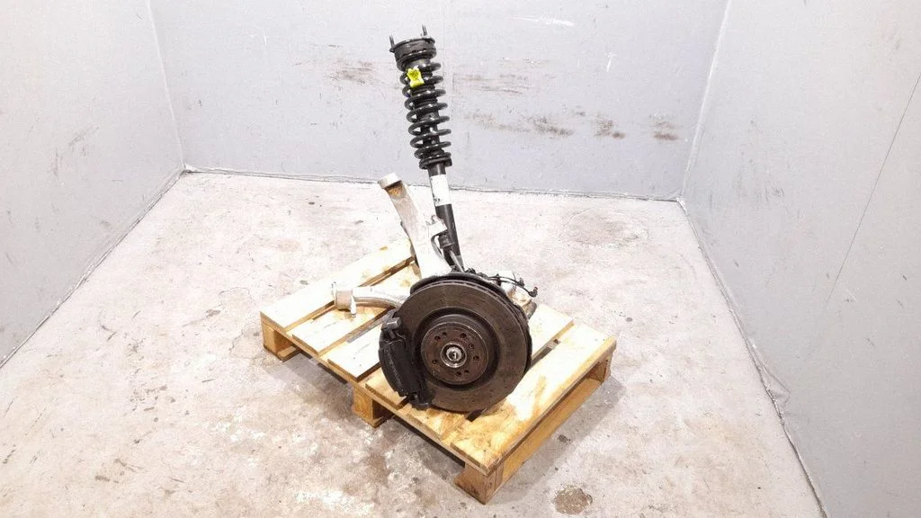Front wheel hub – front right