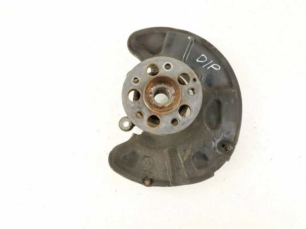Front wheel hub – front right