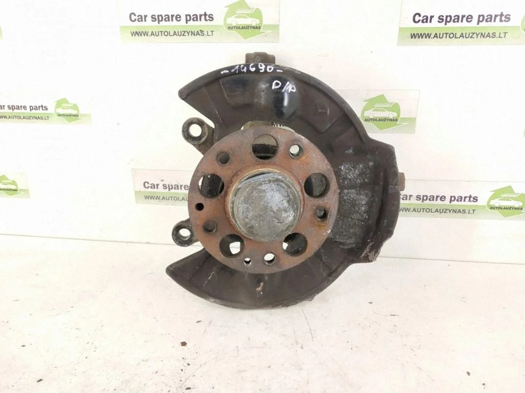 Front wheel hub – Mercedes-Benz A-Class W168 (1997-2004)