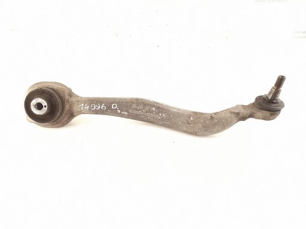 Front control arm – right
