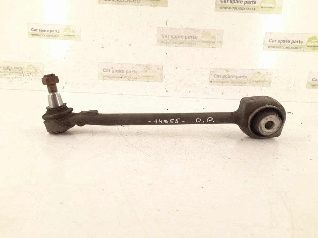 Front control arm – right