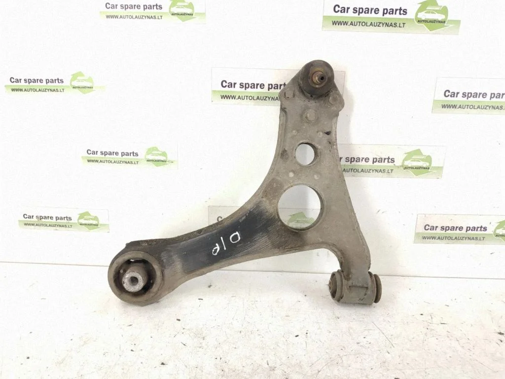 Front control arm – right