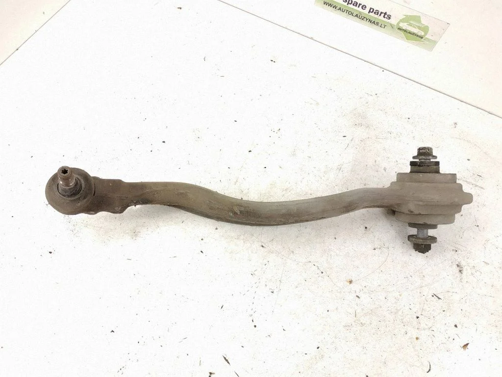Front control arm – right