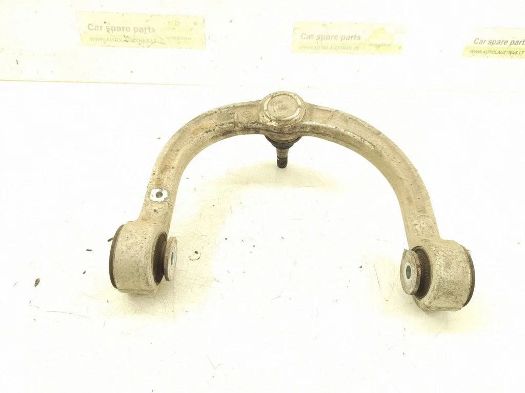 Front control arm – right