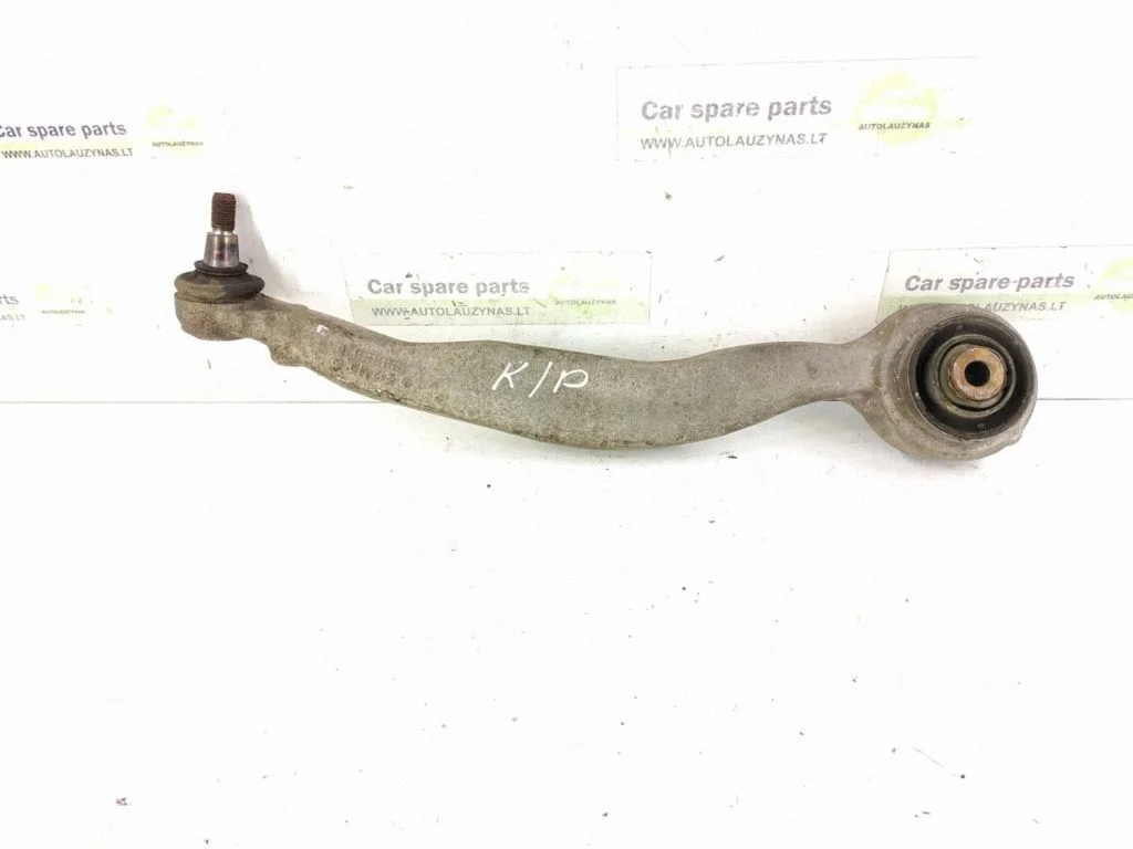 Front control arm – left