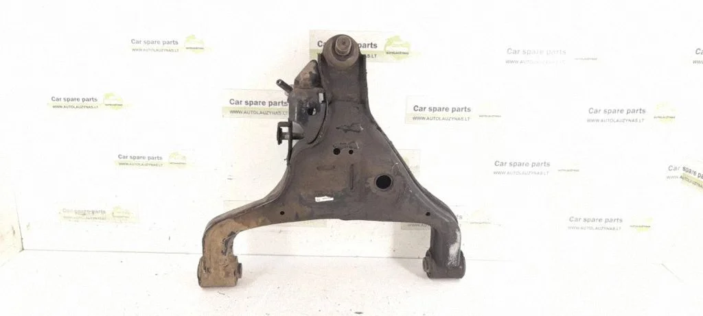 Front control arm – left