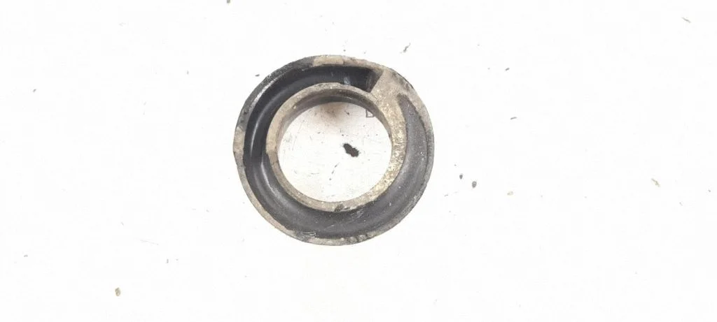 Rear shock absorber/damper
