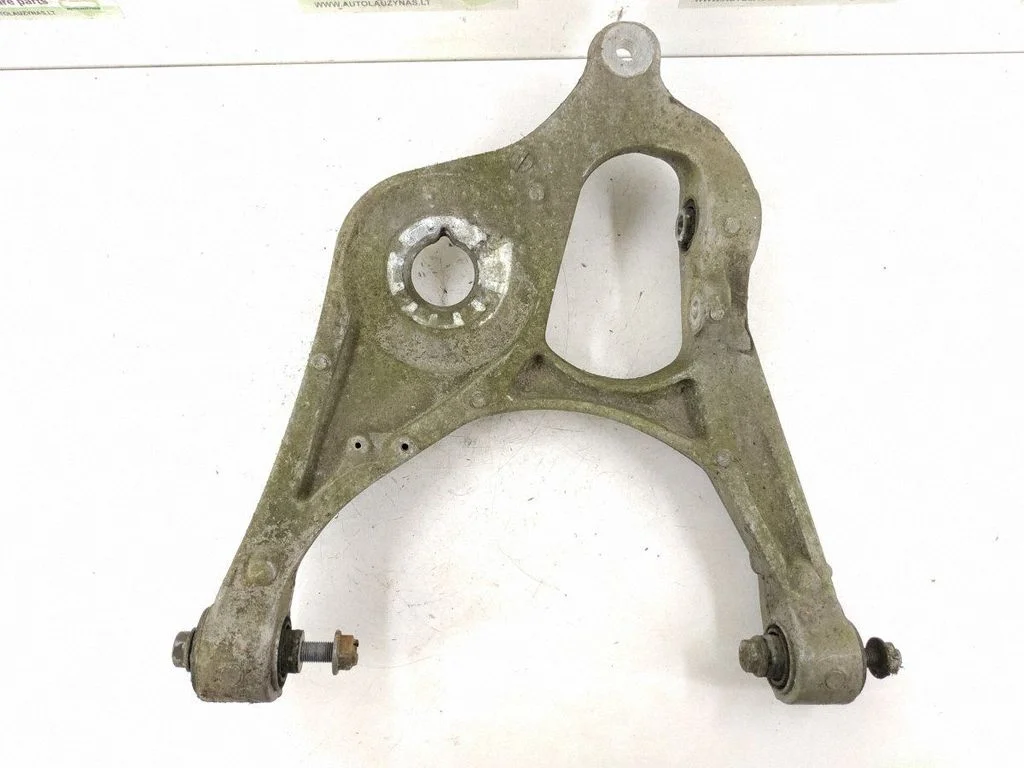 Rear control arm – right