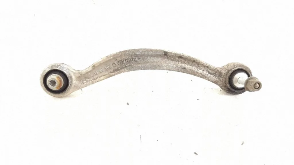 Rear control arm – right