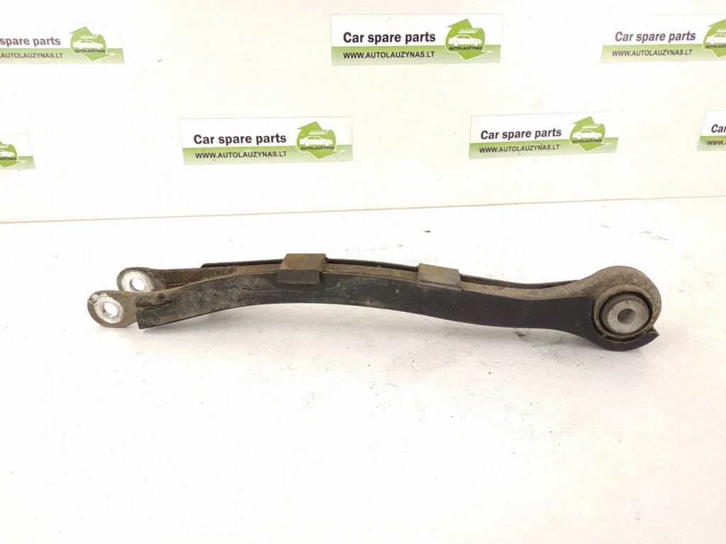 Rear control arm – left