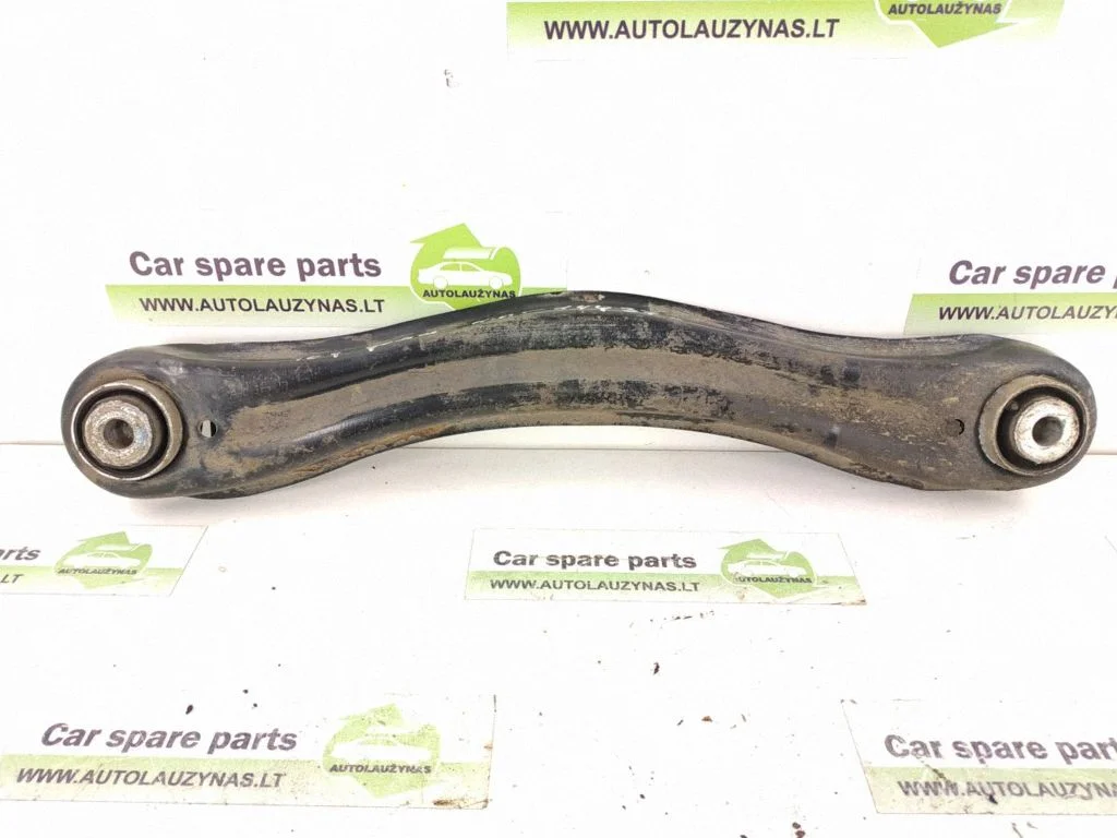 Rear control arm – left