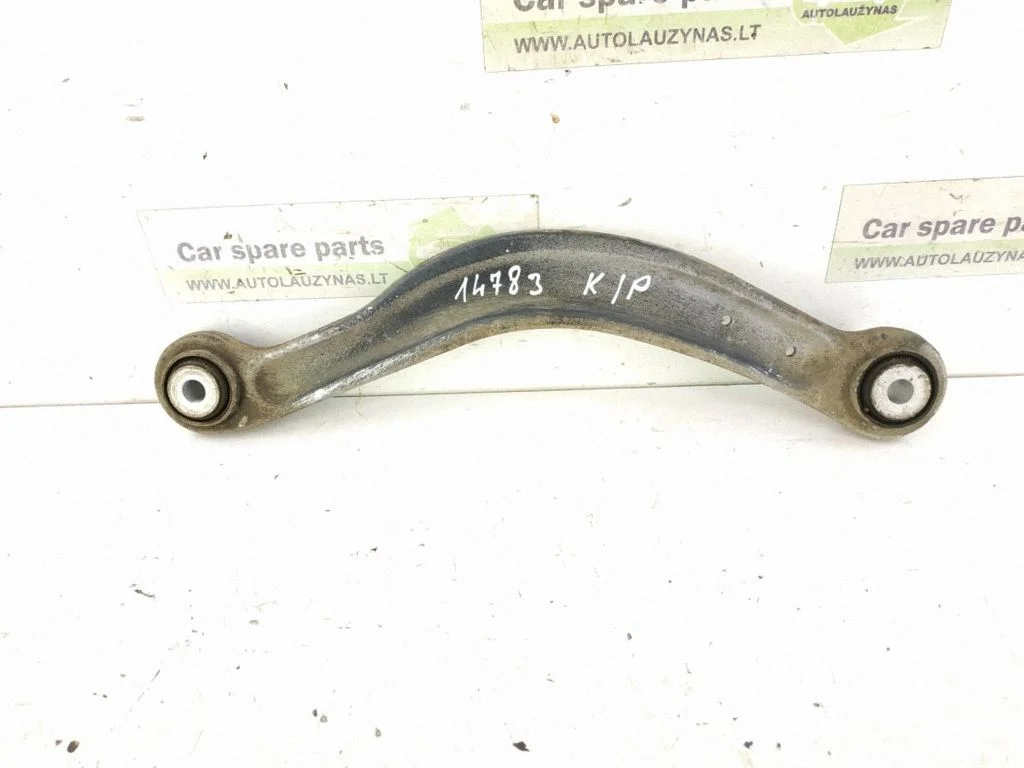 Rear control arm – left