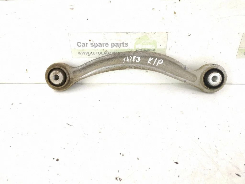 Rear control arm – left