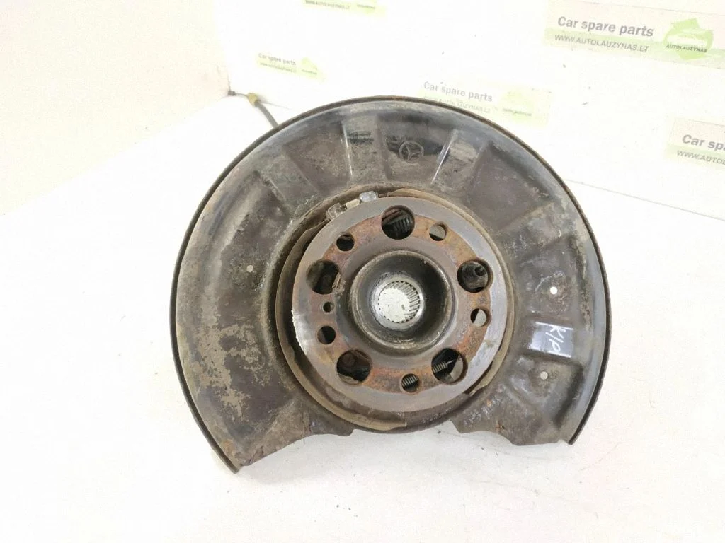 Tagumine rumm – Mercedes-Benz CLS-klass C218 X218 (2011-2017)