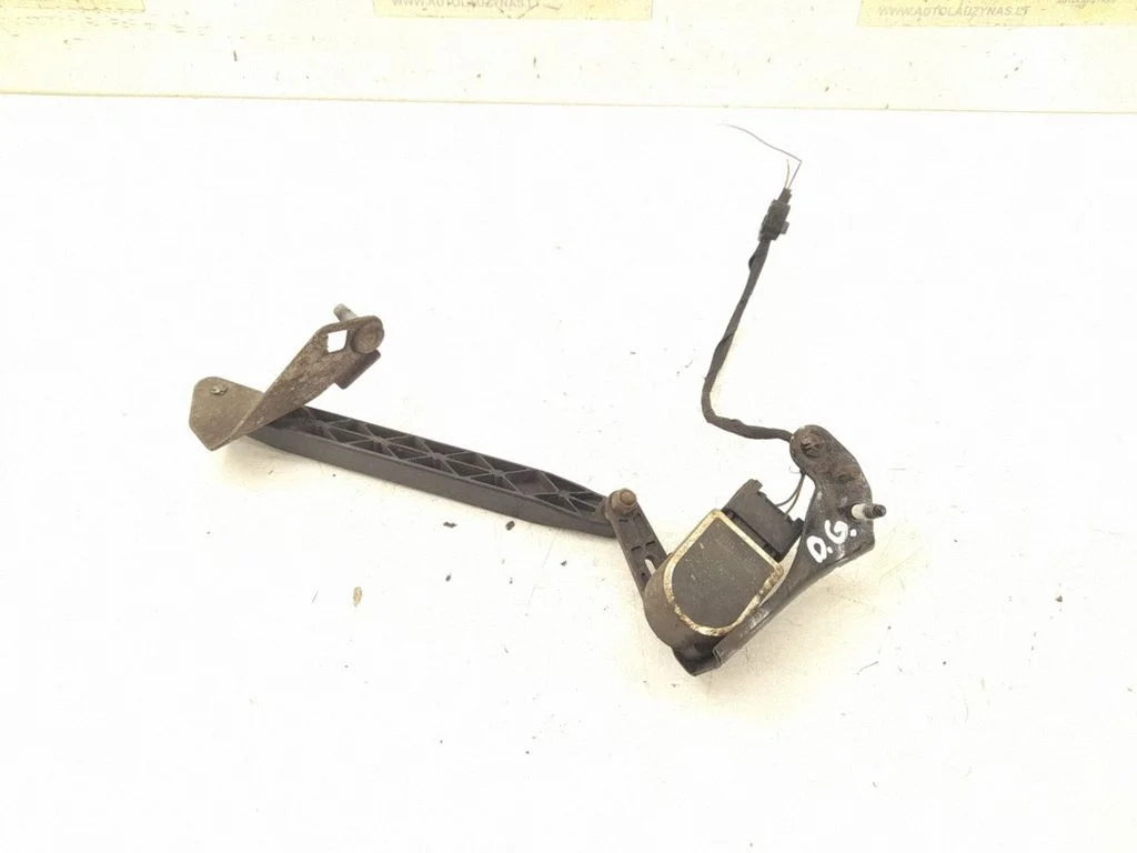 Rear air suspension level height sensor – Mercedes-Benz S-Class W222 (2013-)