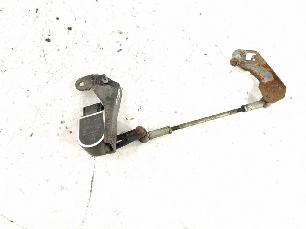 Rear air suspension level height sensor – Mercedes-Benz S-Class C217 (2015-2020)
