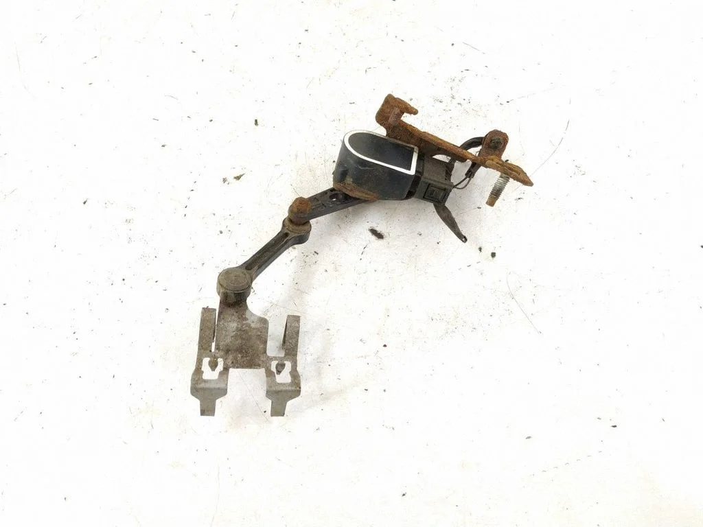Rear air suspension level height sensor – Mercedes-Benz GLC-Class C253 (2016-)