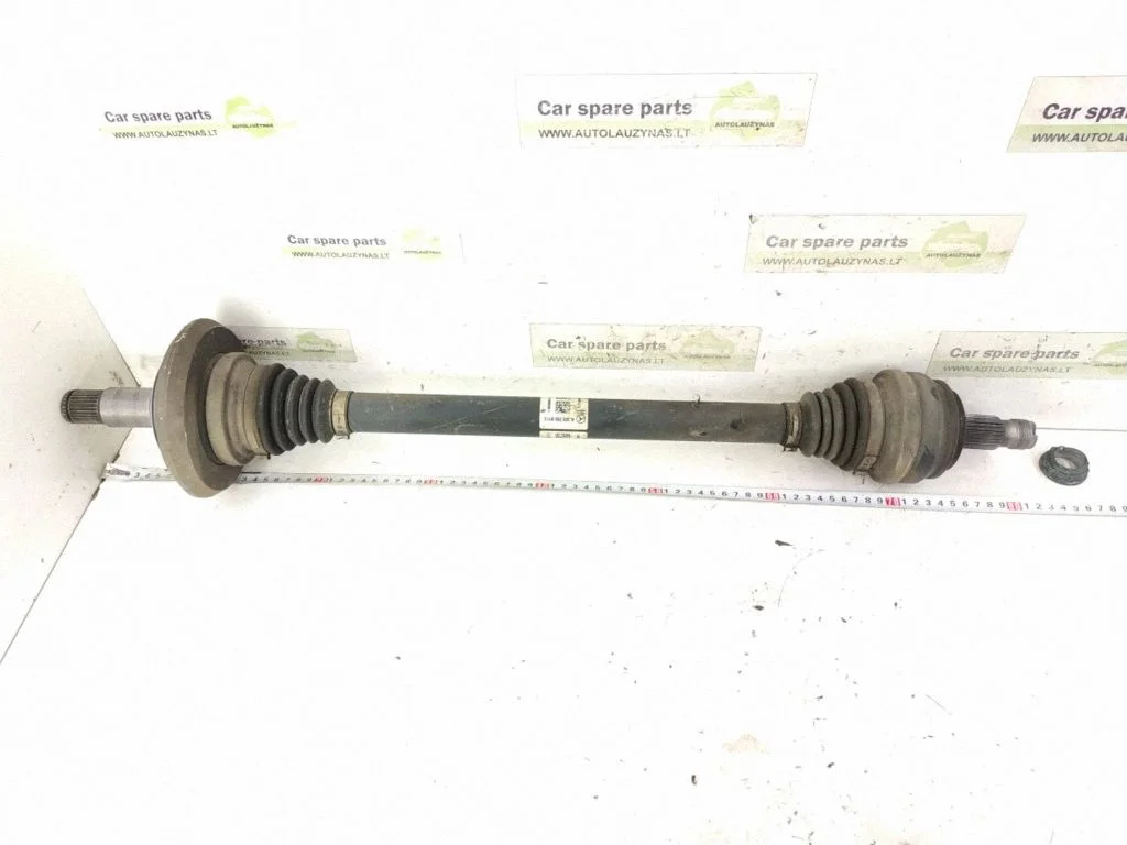 Rear driveshaft – rear left