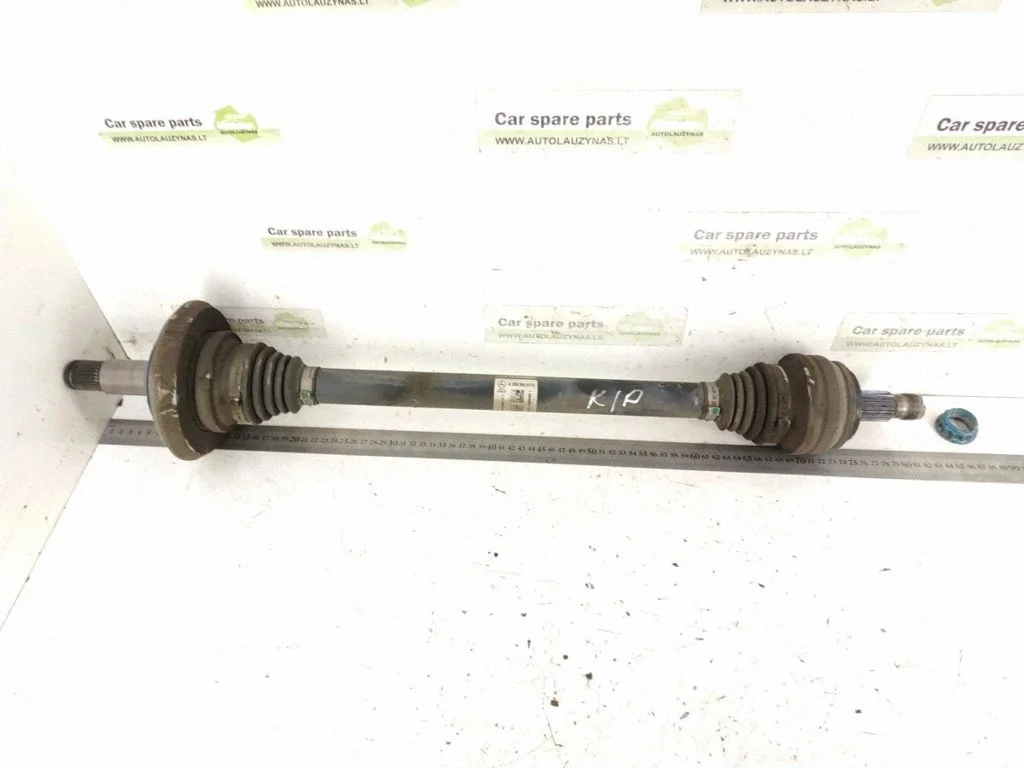 Rear driveshaft – rear left