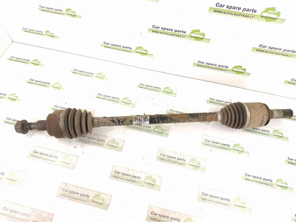 Rear driveshaft – rear right