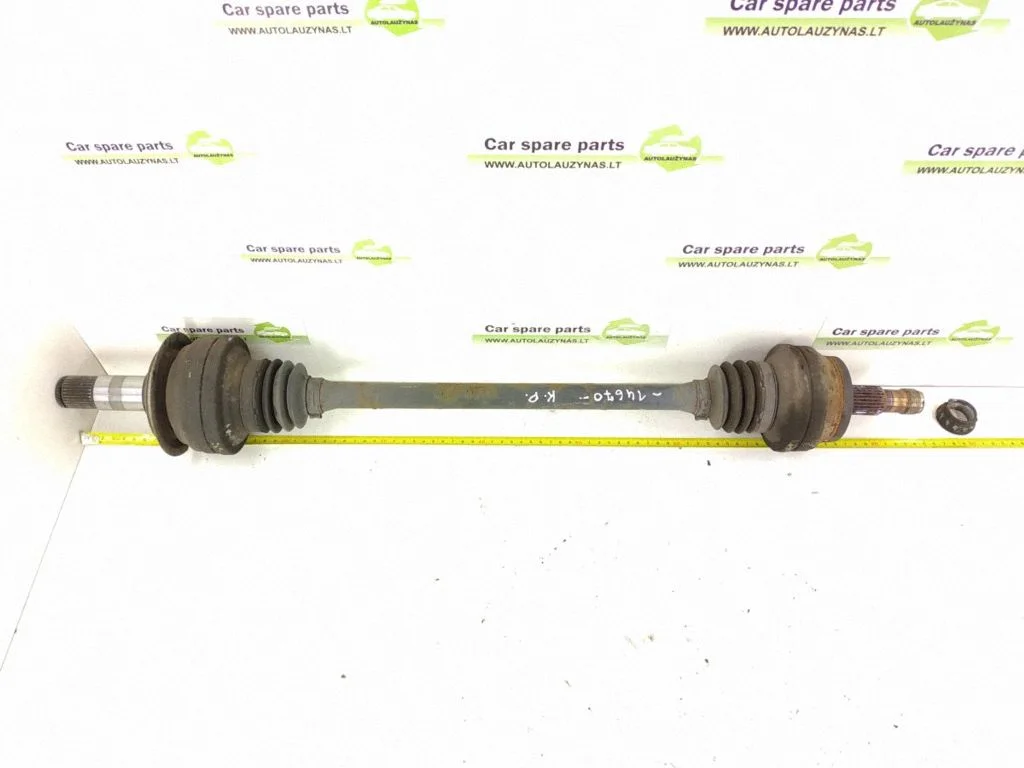 Rear driveshaft – rear left