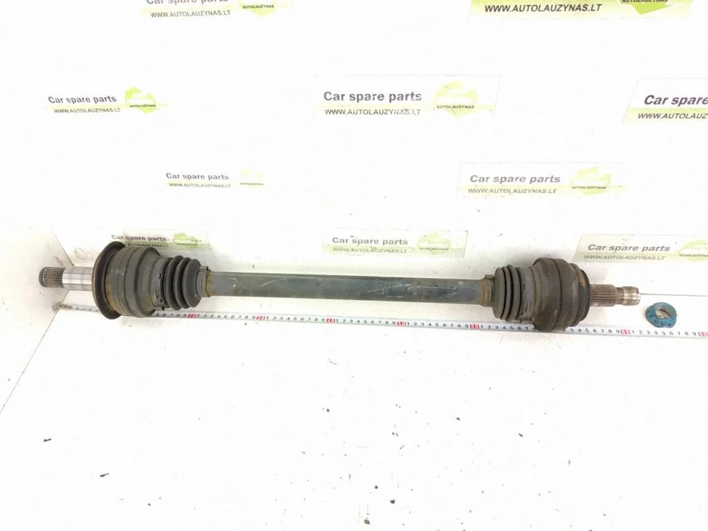 Rear driveshaft – rear right