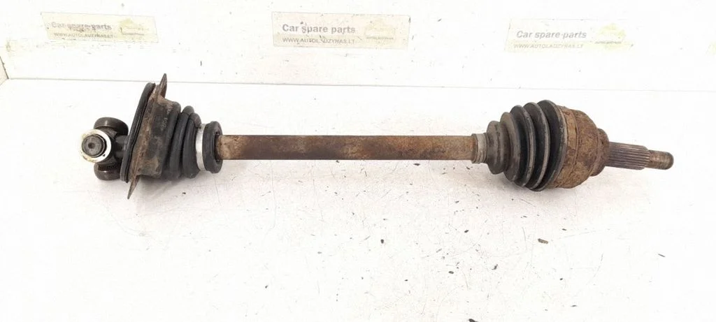 Front driveshaft – front left