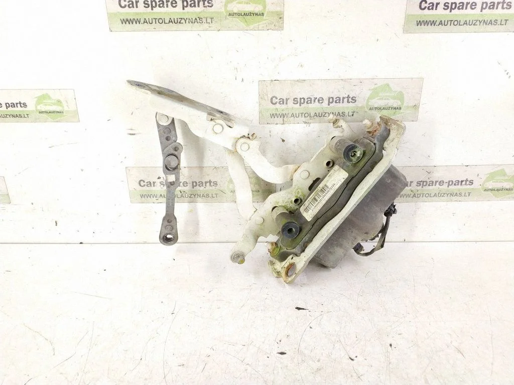 Engine bonnet/hood hinges 2048870110