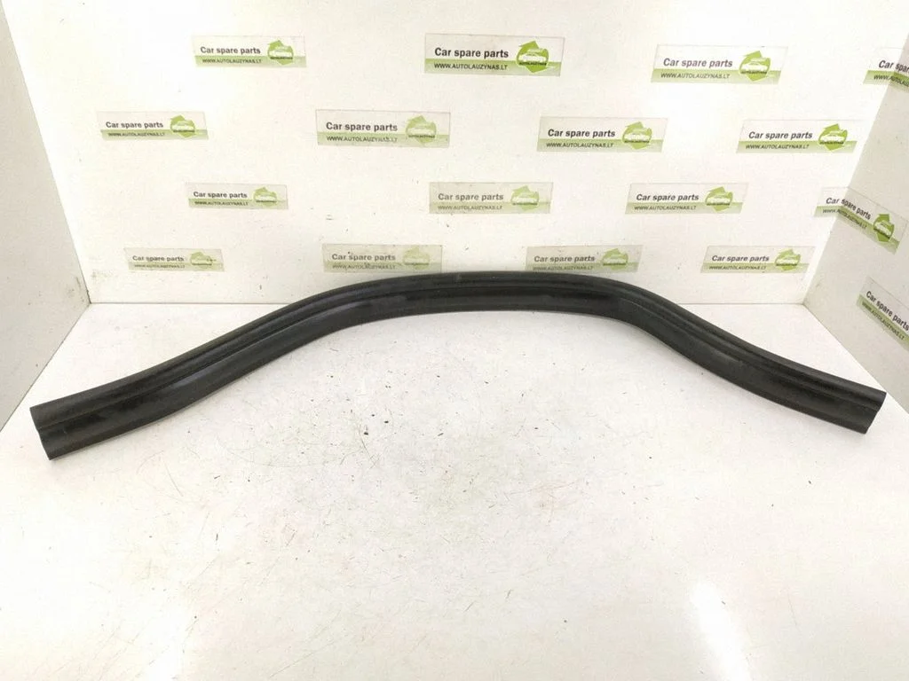 Engine bonnet/hood sound/heat insulation – Mercedes-Benz GLE-Class AMG (W166 - C292) (2015-2019)