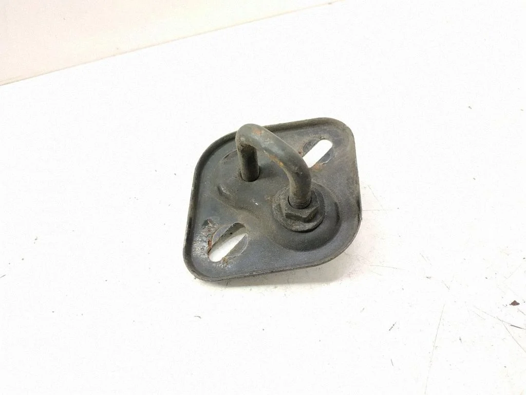 Engine bonnet/hood lock/catch