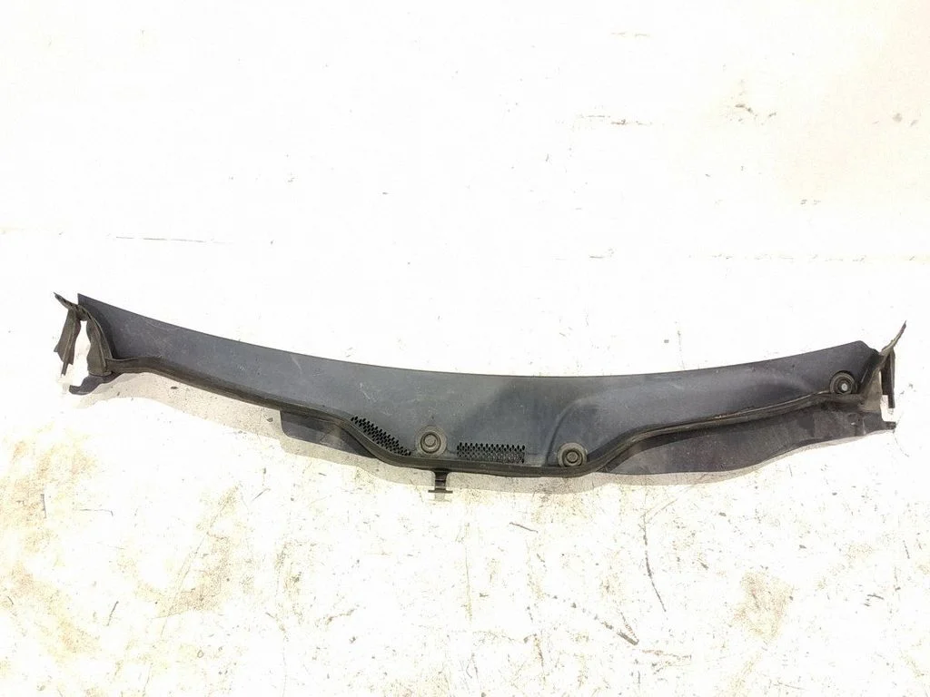 Wiper trim – Mercedes-Benz GL-Class X164 (2006-2012)