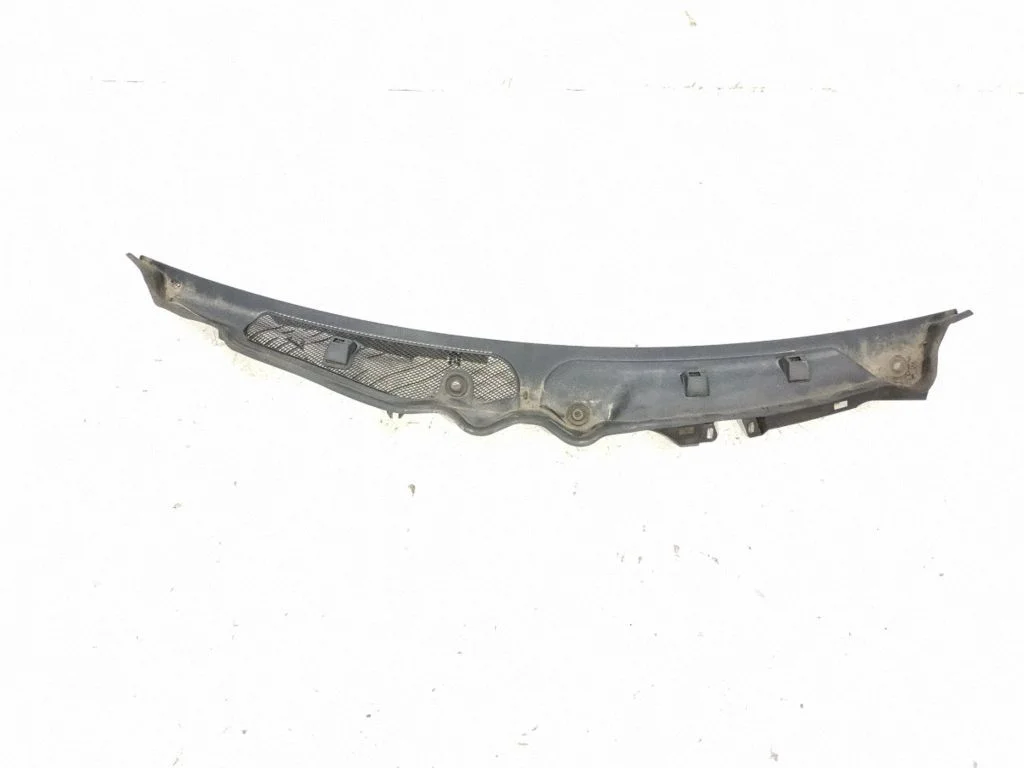 Wiper trim