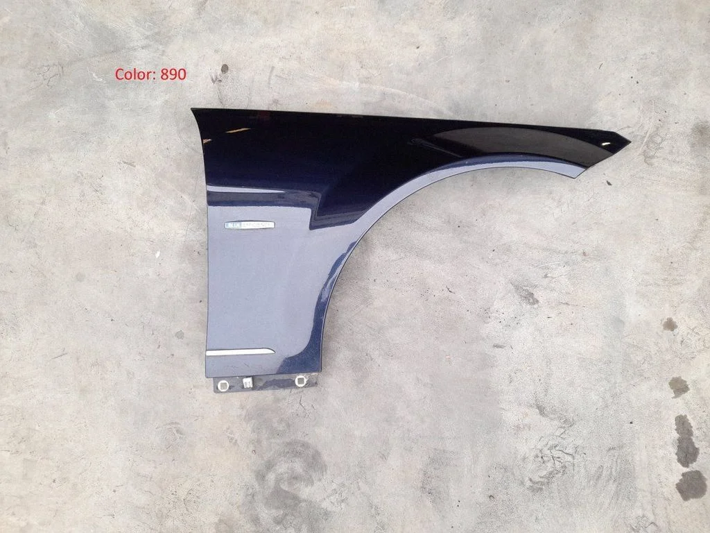 Fender – front right