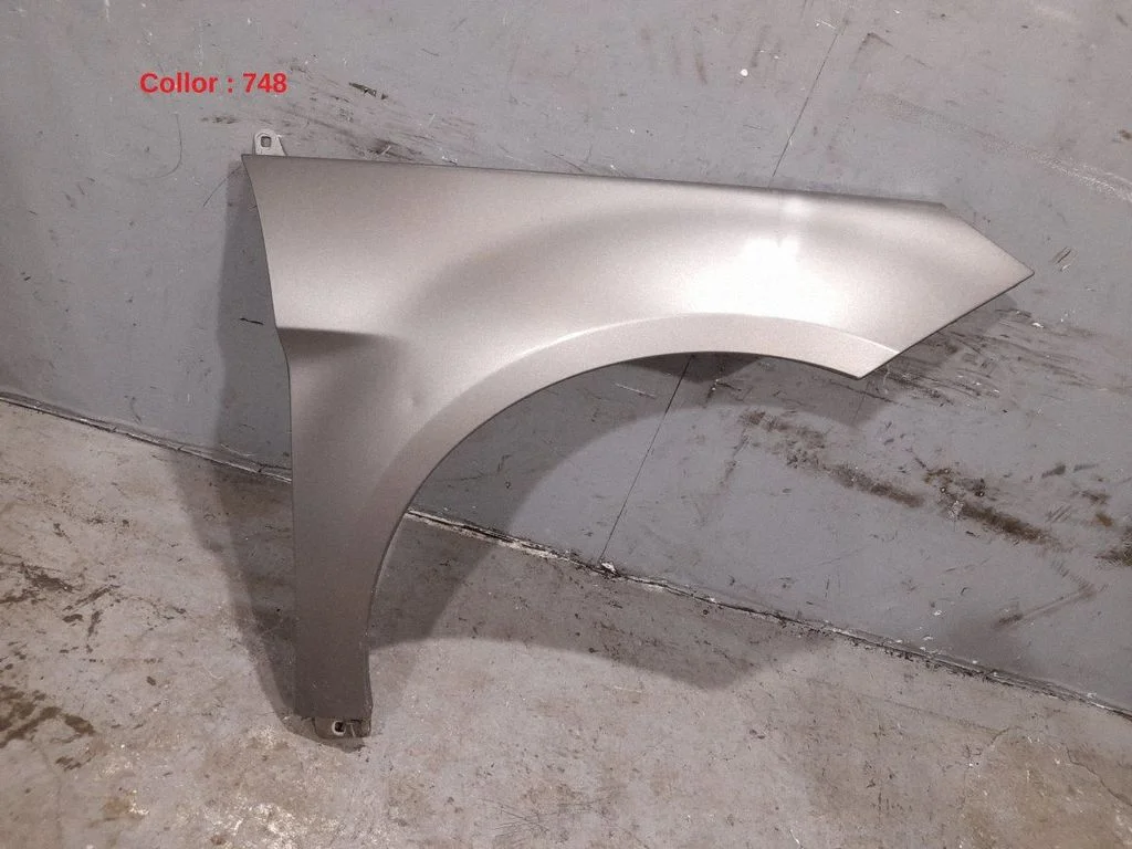 Fender – front right